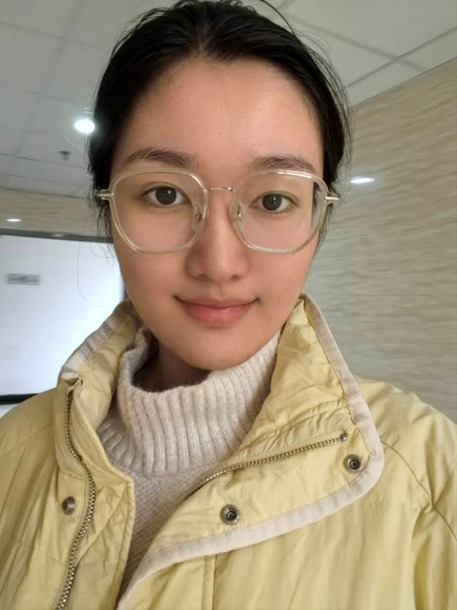 钟慕妍(女)-西安交通大学-本科在读